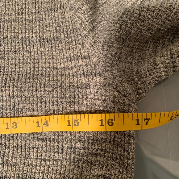 Madewell Gray Long Sleeve Sweater size Medium - Picture 16 of 16